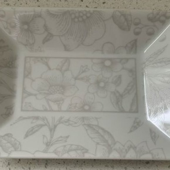 Tiffany & Co. Clinique Porcelain Jewelry Tray